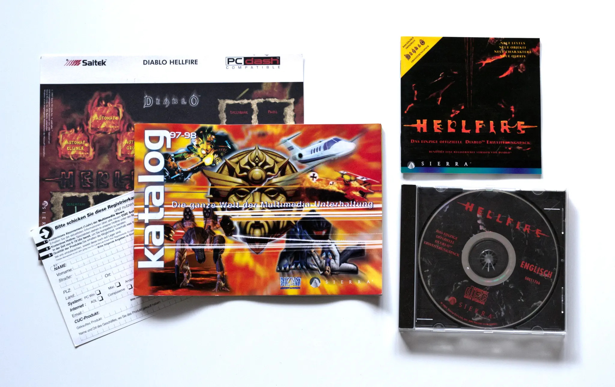 Photo of the content of Diablo: Hellfire (1997, PC, DE); developed by Synergistic Software, Inc., published by Sierra On-Line, Inc.; Hi-res 3D box available at https://bigboxcollection.com