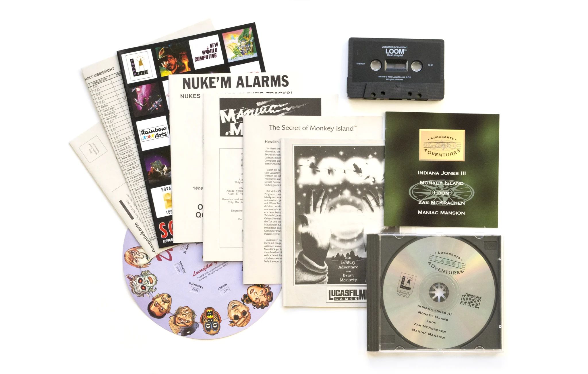 Photo of the content of LucsArts Classic Adventures (1993, PC, DE) Photo of the content of LucsArts Classic Adventures (1993, PC, DE); developed by LucasArts Entertainment Company LLC, published by Softgold Computerspiele GmbH; Hi-res 3D box available at https://bigboxcollection.com