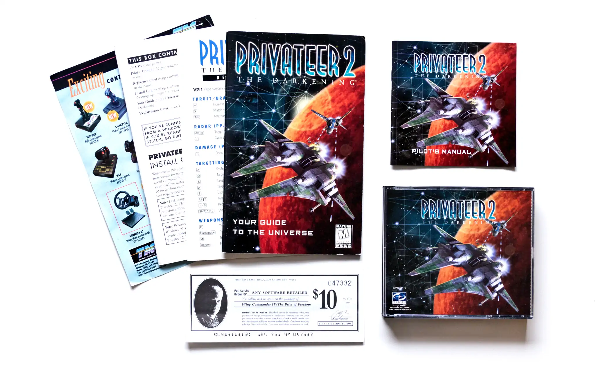 Photo of the content of Wing Commander: Privateer 2 - The Darkening (1996, PC, US, PC Gamer Editors' Choice release); developed by EA Manchester, published by Electronic Arts, Inc.; Hi-res 3D box available at https://bigboxcollection.com